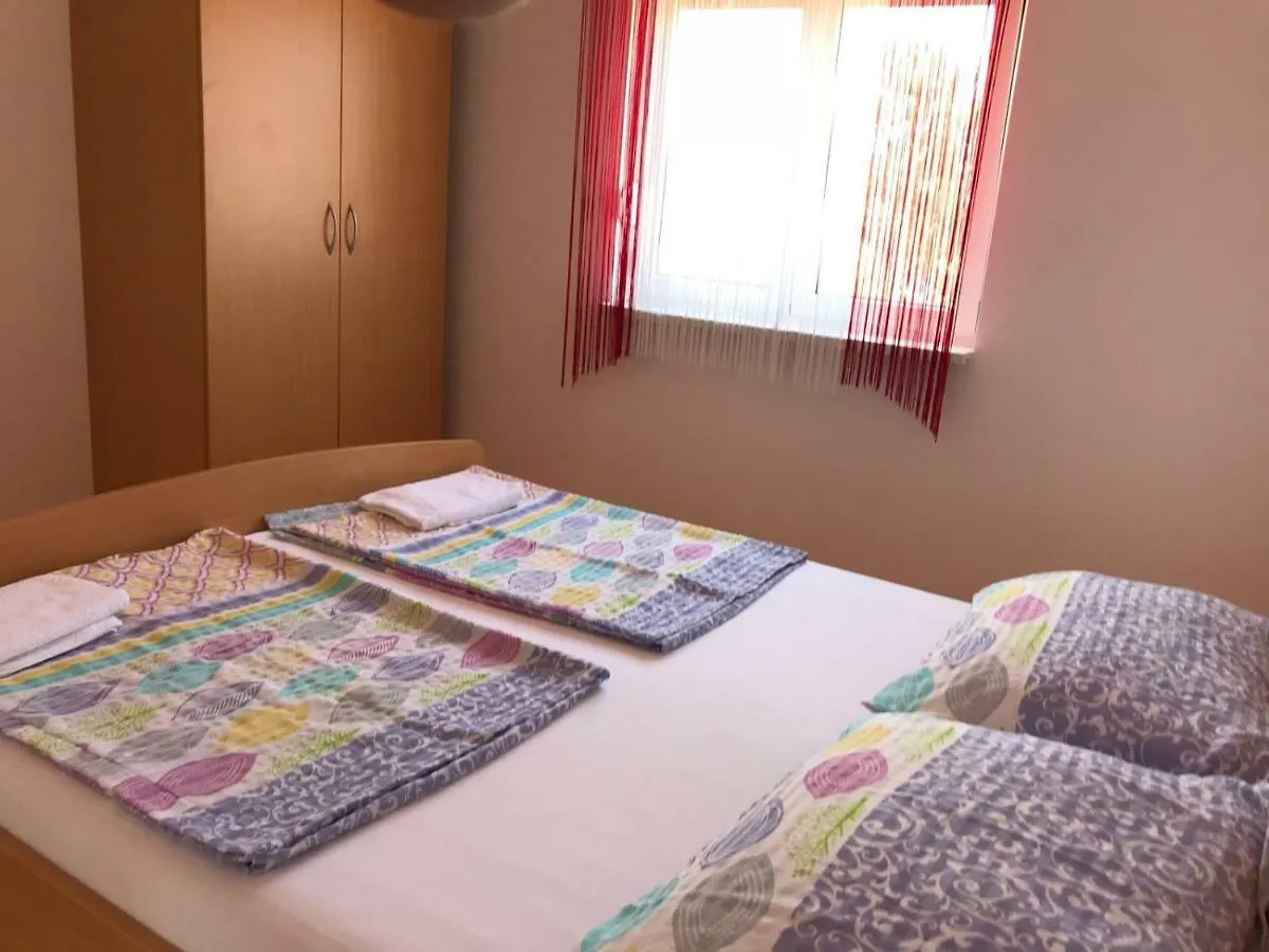 Guesthouse Pejo بوريتش 3*,  كرواتيا